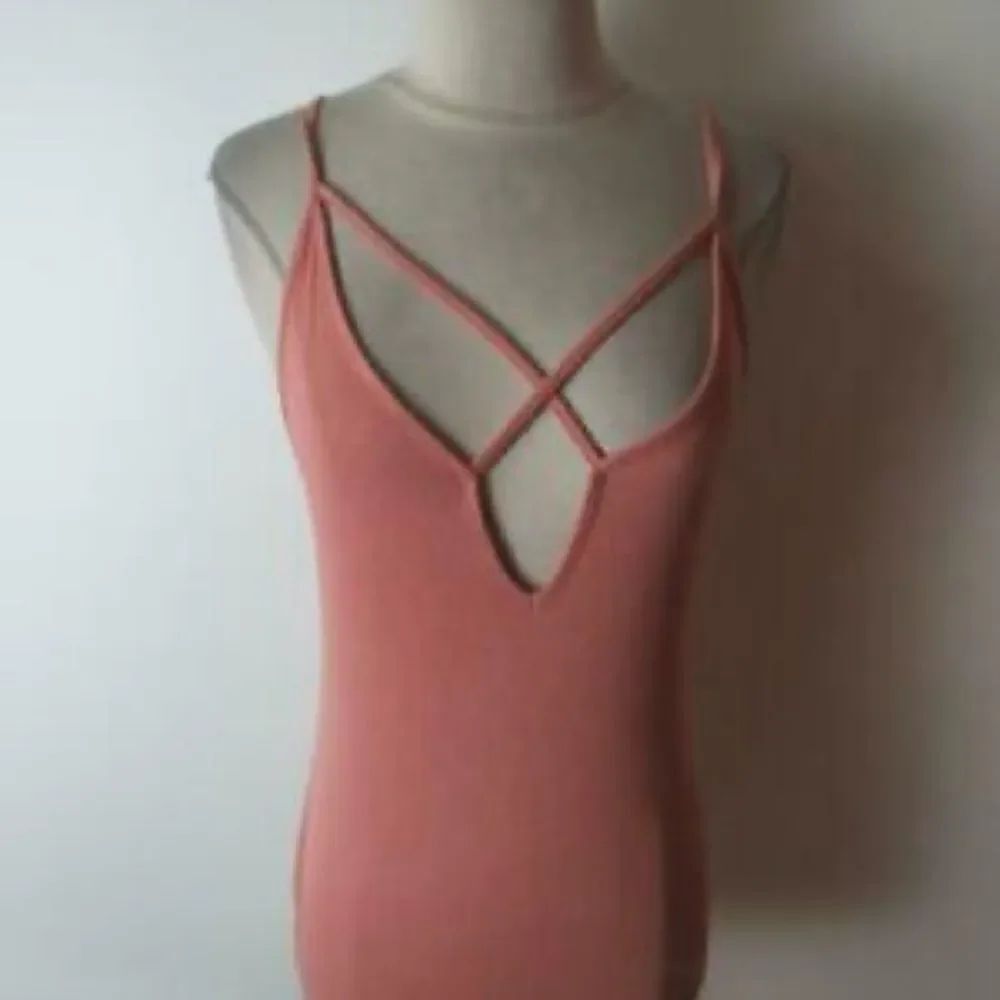 Express One Eleven Strappy Front Cami - Picture 3 of 5